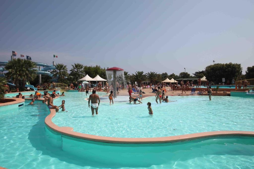 Camping Villaggio Lamaforca 토레 산타 사비나 외부 사진